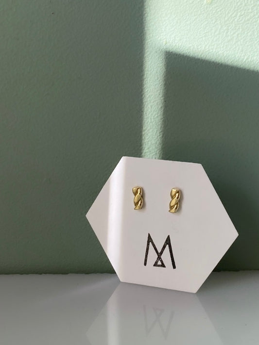 Viva La Revolución Stud | Brass