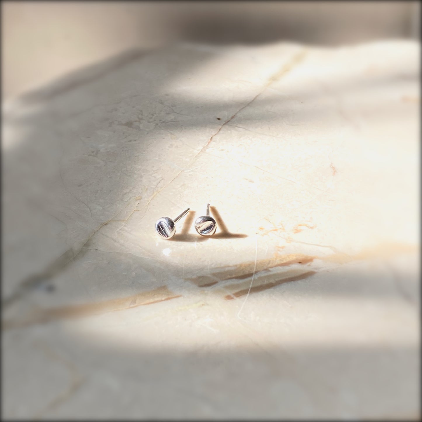 Bean Stud | Silver